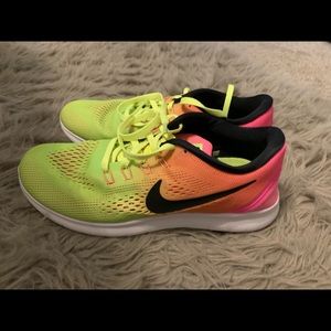 Women’s Nike Free Rn